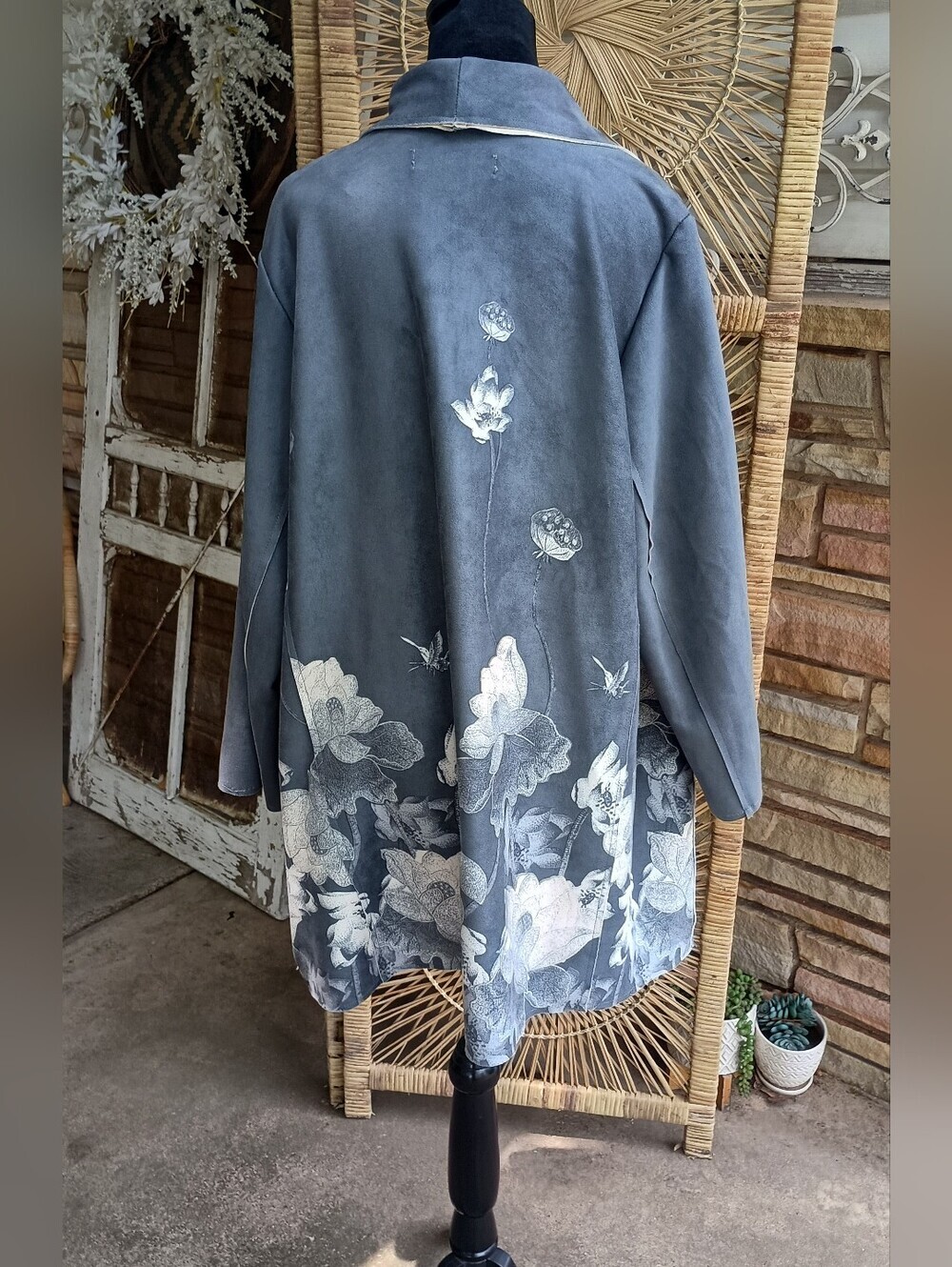 NWOT Chelsea & Theodore Gray Floral Draped Wrap_1X - Picture 5 of 7
